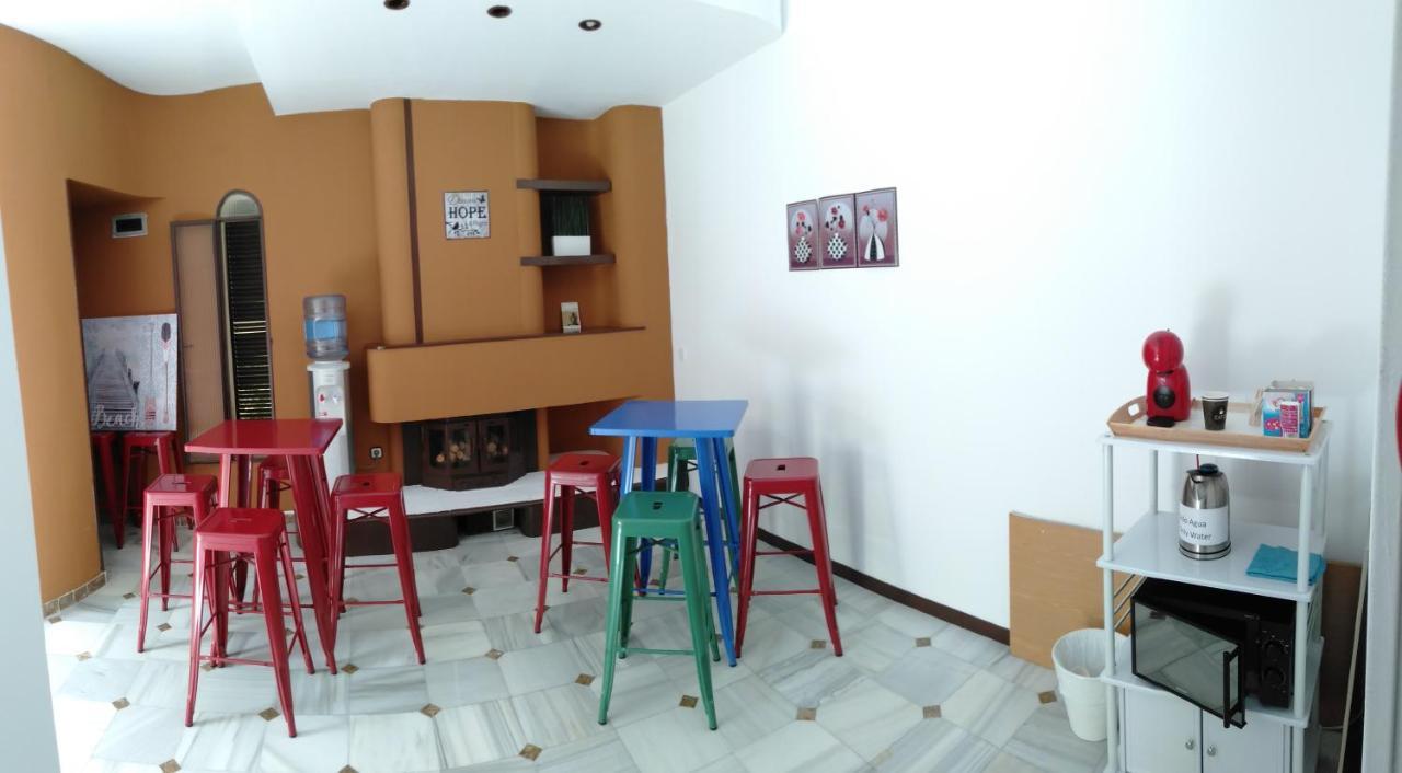 New Hortaleza Coliving Hotel Madrid Eksteriør billede