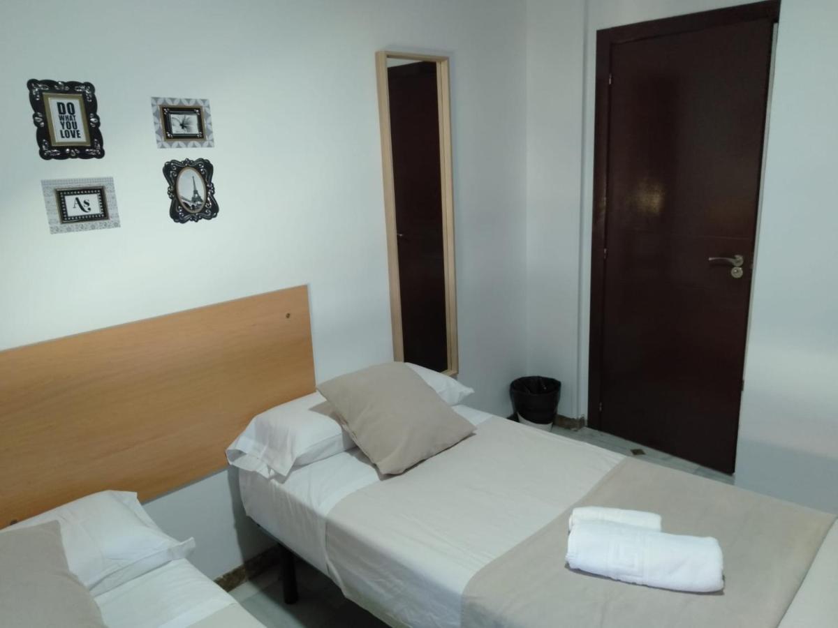 New Hortaleza Coliving Hotel Madrid Eksteriør billede